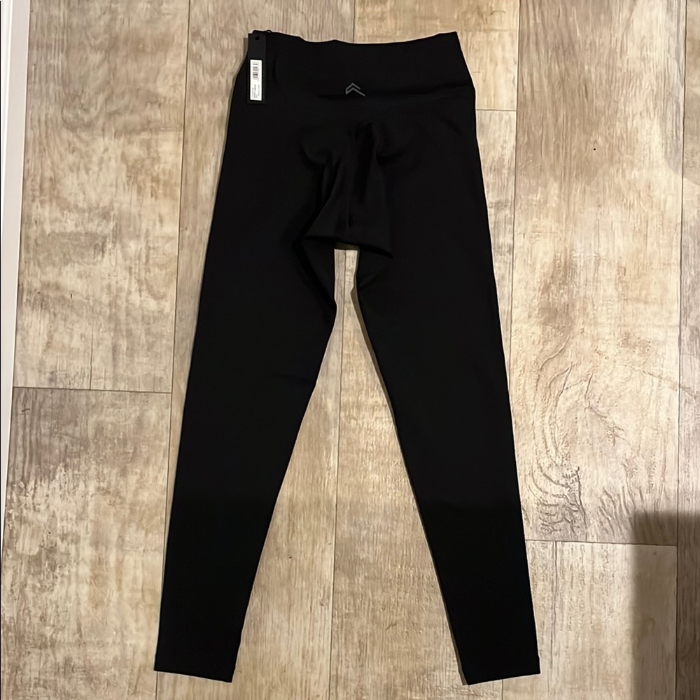 NWT ONER ACTIVE High Waisted Timeless Leggings Regular Length Size L